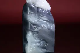 和田玉颜色分类——墨玉篇（三）图片