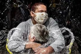 信息爆炸时代，孩子怎么获取信息？大学新闻系教授的方法是什么？图片