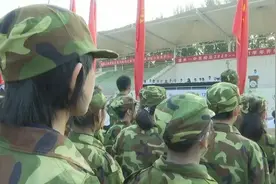 德州一中东校区：又是一年开学季  761名新生进驻新建校舍图片