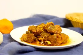 排骨降价了，25块钱买一斤，加点可乐烧一盘，鲜甜软糯孩子特爱图片