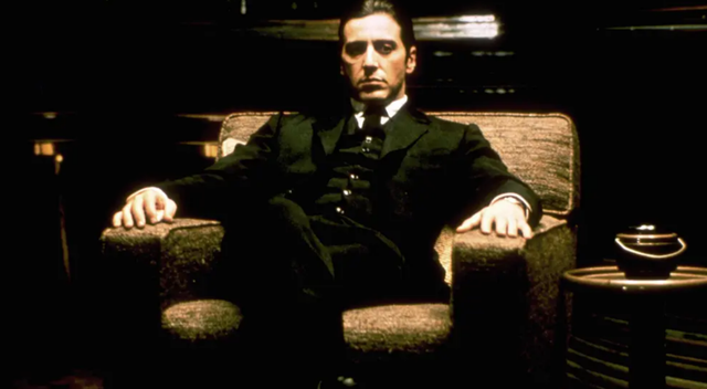 主角化装成鬼国外电影