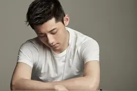 国乒运动员的爱情有多甜？许昕为妻子制造惊喜，马龙爱得甜甜蜜蜜图片