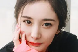 杨幂许凯好会亲，许凯何德何能，居然有如此福分，真是占了大便宜图片
