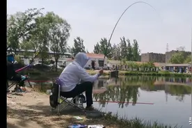 几十元购买的鱼竿，实钓测试，真的就是越贵的鱼竿越好吗？图片