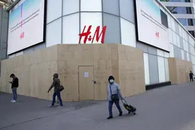H&M现状惨了！利润直线暴跌，裁员上万，全球3000家店关闭图片