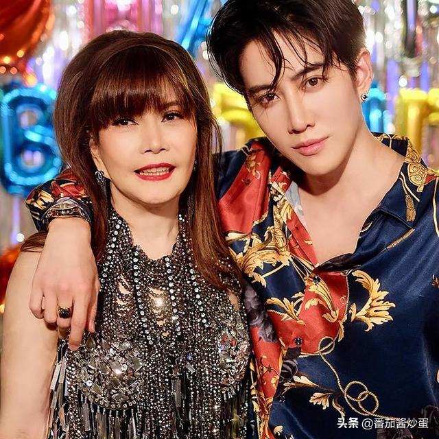 泰国明星mike多大