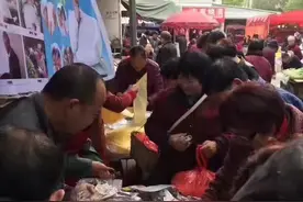 夜市10元的老花镜与眼镜店验配的老花镜有何区别？图片