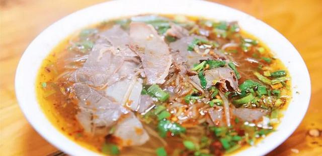 「十堰美食」嗦完吃货们推荐的这些粉店,我被这几家勾了魂儿