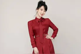 穿高跟鞋时一定不要配丝袜！看看杨紫、杨颖，这样穿是有多美图片