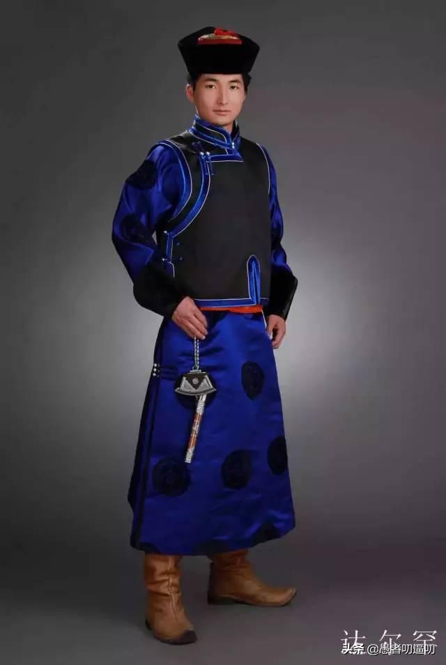 蒙古族各部落特色服饰