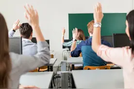 高校思政课互动存在三大缺陷，该如何提高教学互动性？图片