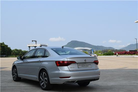 全新一代速腾L油耗仅5.39L/100KM，意料之外的表现