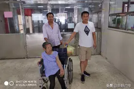新野县歪子镇：孤寡老人步履蹒跚 幸福路上温暖依旧图片