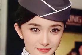 10位女星空姐造型，看到刘亦菲的时候，不愧是神仙姐姐图片