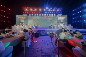 昨晚，“仙女电竞之夜”上演巅峰对决，你关注了吗？图片