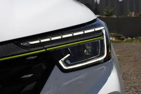 比哈弗H6帅气，起步181匹马力，顶配不到14W，实拍荣威RX5 PLUS图片