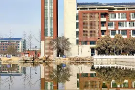 济宁高中水平怎样，选择一中还是孔子，也许一摸成绩能看出端倪图片