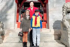 高崚：那个大大咧咧的羽毛球世界冠军，都41岁了还是一脸阳光图片