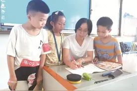 “扶贫，要先扶孩子！”——龙岗教师张弋燕、余成艳的那坡支教故事图片