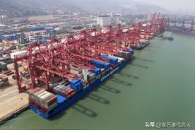 建港史百年的连云港港却被三十几年的日照港超越图片