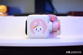 萌趣外观+超多功能：趣学伴儿童绘本故事放映机评测，投影讲故事图片