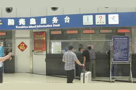 徐汇南站与虹桥枢纽一站直达！配载车“变身”短驳车方便旅客图片