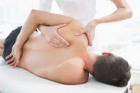 植物人还能苏醒吗？植物人成世界难题，很多患者得不到医治和养护图片