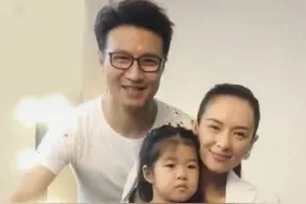 章子怡女儿越来越出众，一件吊带裙就2400元，长得随爸气质随妈图片