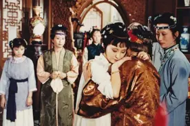 《红楼梦》林黛玉第一次进贾府，荣国府富丽堂皇，黛玉步步留心图片