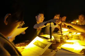 视频体验丨玩家破防！爱国情怀撑起“红色剧本杀”图片