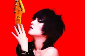 与10年闺蜜绝交，为男友摘子宫，范晓萱的故事比你想象的还要疯狂图片