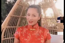 超模瞿颖发福认不出？穿紧身旗袍膀大腰圆显粗壮，49岁仍未结婚图片