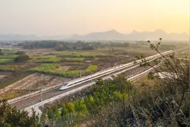 打开“回家”的路，京台高铁横穿海峡直通台湾，它到底有多难修？图片