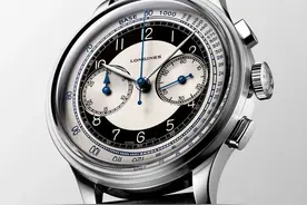 黑白分明的浪琴“TUXEDO”计时码表图片