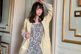 李小璐可算开窍了，私服不穿嘻哈范儿改甜美风，看着顺眼多了图片