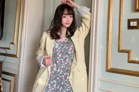 李小璐可算开窍了，私服不穿嘻哈范儿改甜美风，看着顺眼多了图片