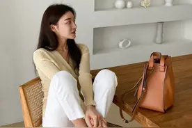 你是什么脚型就穿什么鞋子，凉鞋这样照着穿才好看图片
