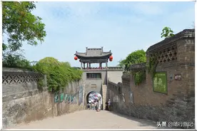 山西王氏家族的院落群，虽名为王家大院，规模却更似一座城图片