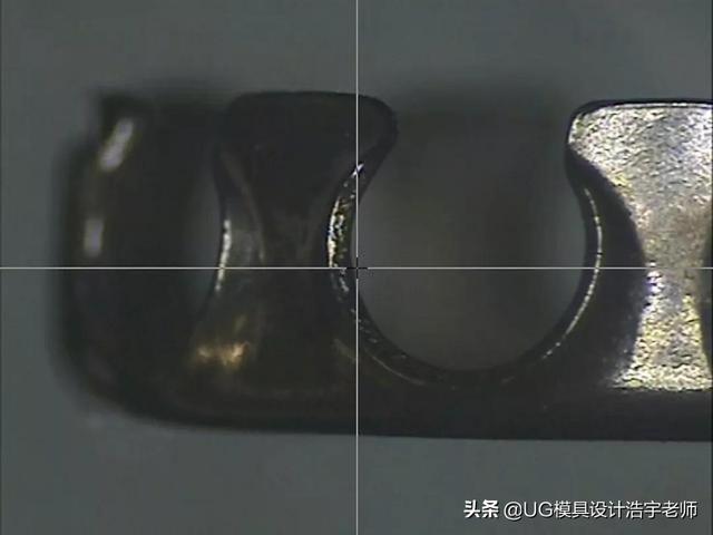 一体式保持架冲压模具优化改进