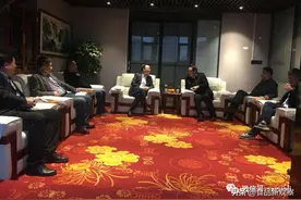 金沙窖酒业总经理郑钢一行到访陕西国力集团共谋发展图片