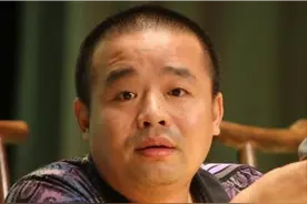 舍弃事业相助郭德纲，从粉丝到经纪人，德云社外交官王海是何来历图片