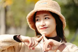 我把不穿的旧衣服，改造出了3个巨时髦Look图片