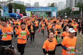 全民奔跑，燃爆山城！2020重庆半马火热开跑图片