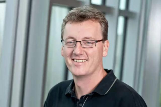 化学诺奖回归纯化学！德美发展继金属和酶之后的有机小分子催化剂