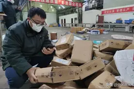 记者观察：快递太慢只能忍？企业应警惕消费者的“罚单”图片