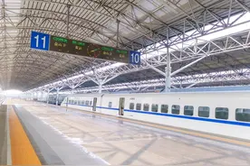 我国3个最大的县级高铁站，不是昆山和绩溪图片