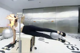 曾备受争议的Cindy，如今变“辣妹”身材姣好与早期判若两人图片