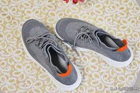 小米有品FREETIE新品，袜套健步鞋，79元值吗？图片