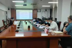 高新区领导王旭霞专题调度城建计划项目建设情况图片