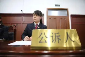 【学习身边的英模人物】刘芳芳：铿锵“检花”铸芳华图片